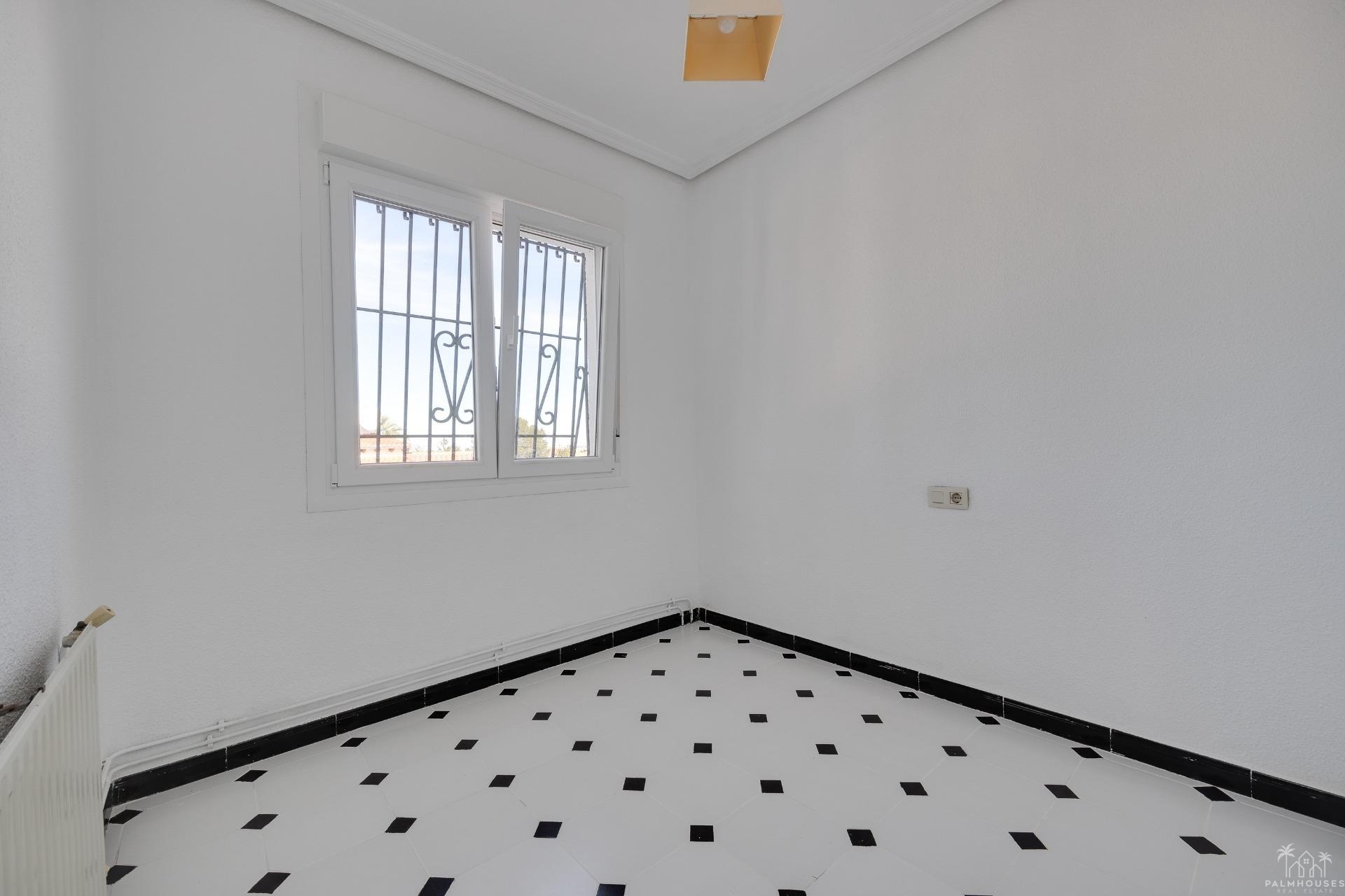 Venta - Villa - Torrevieja - La Siesta