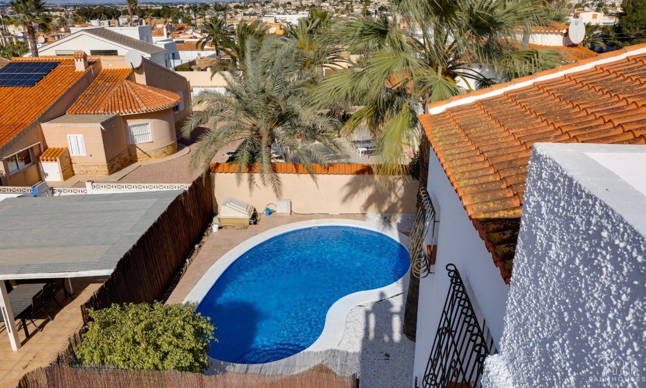 Venta - Villa - Torrevieja - La Siesta