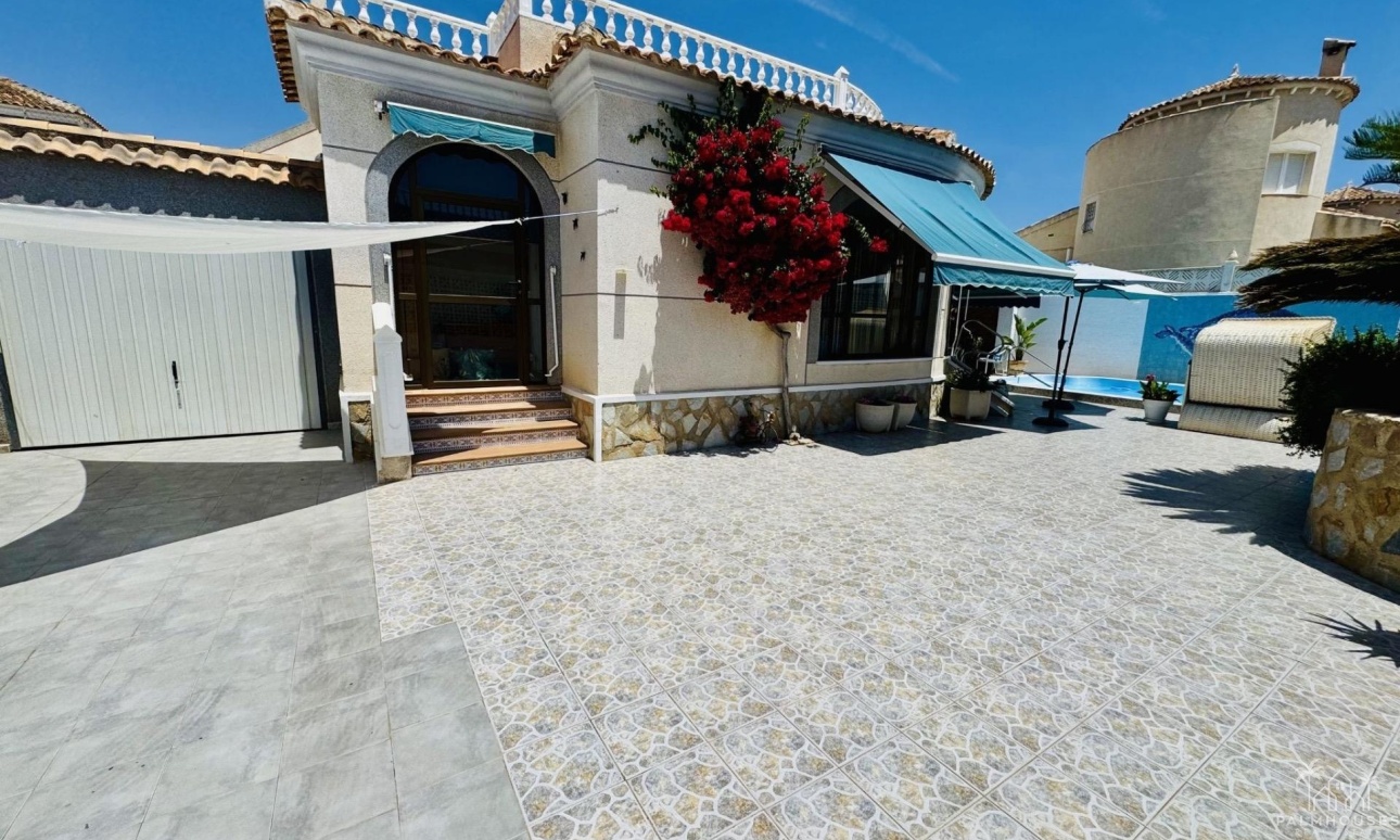 Venta - Villa - Torrevieja - La Siesta