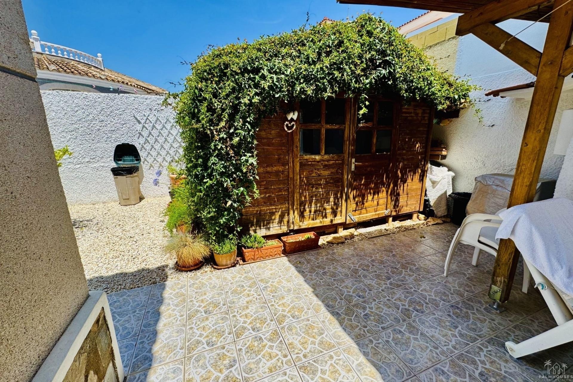 Venta - Villa - Torrevieja - La Siesta