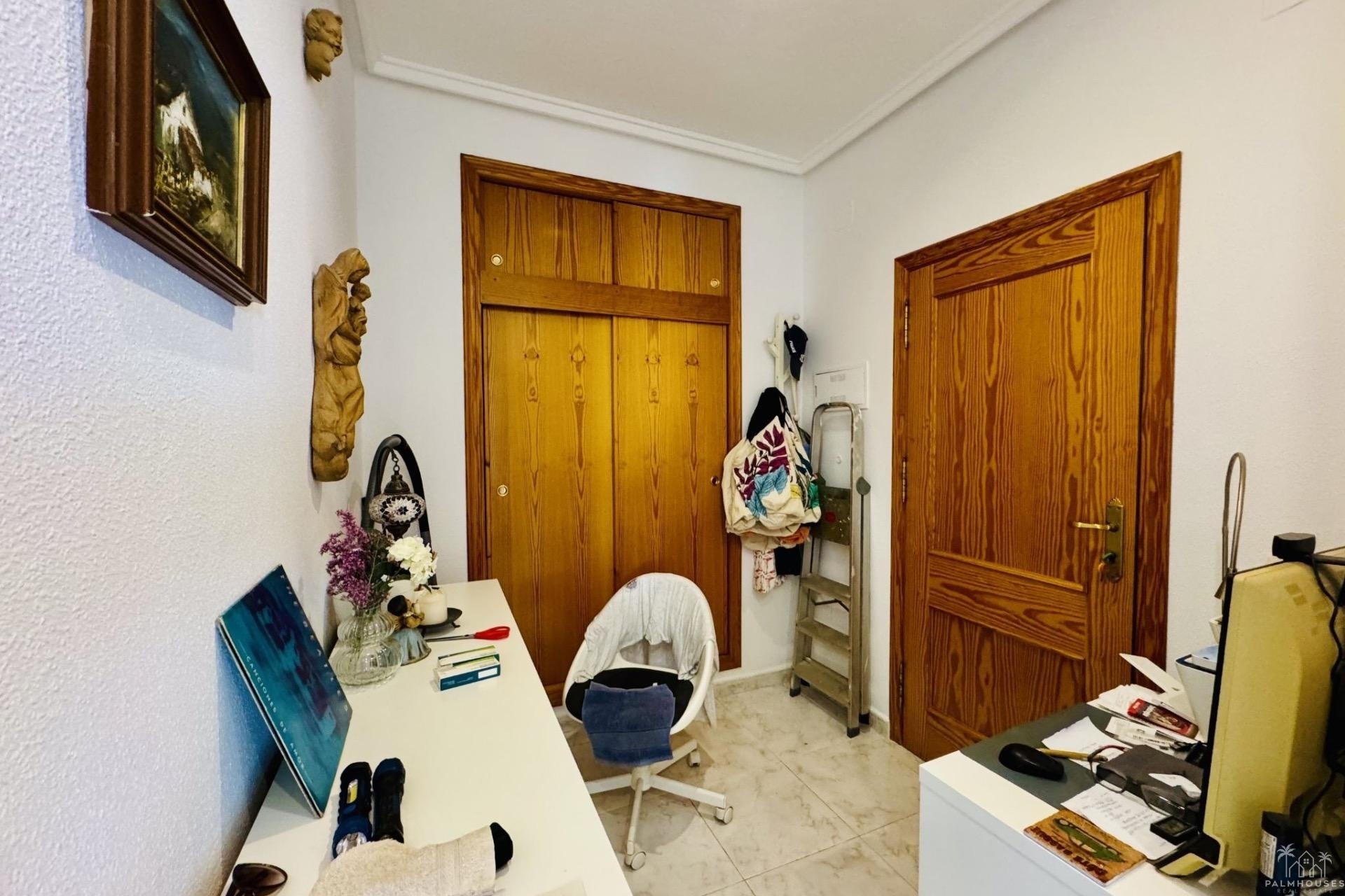 Venta - Villa - Torrevieja - La Siesta