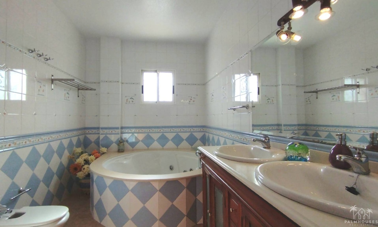 Venta - Villa - Torrevieja - La Siesta