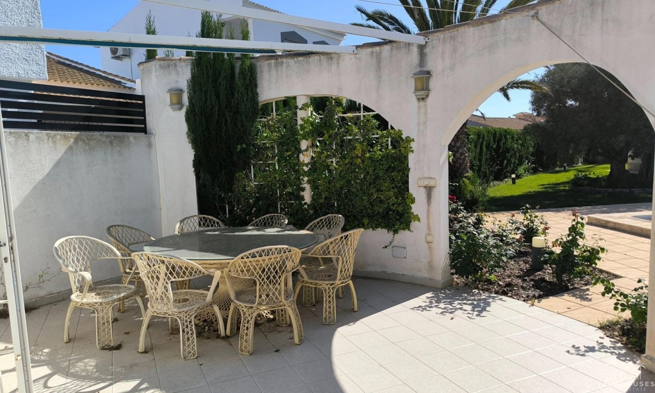 Venta - Villa - Torrevieja - La Siesta