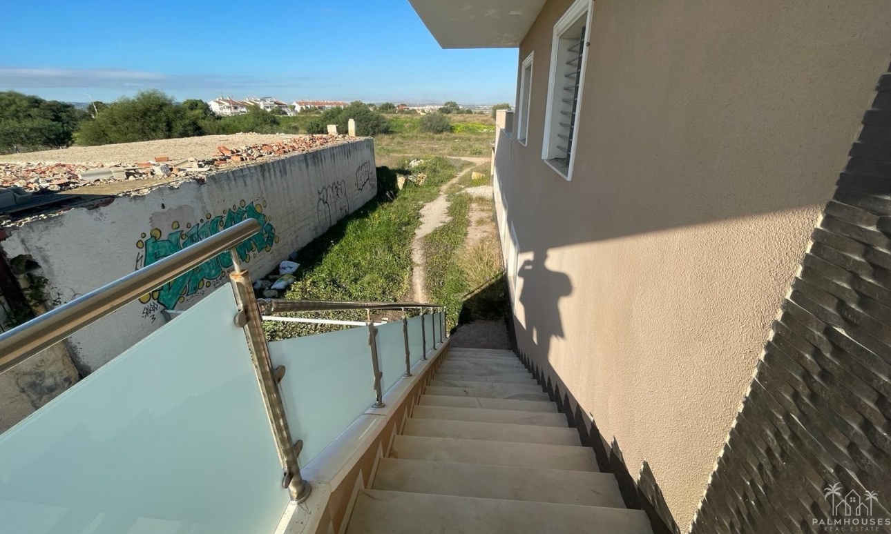 Venta - Villa - Torrevieja - La Siesta