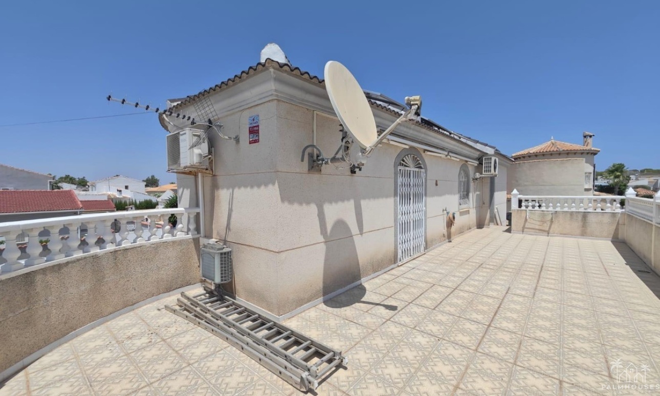 Venta - Villa - Torrevieja - La Siesta
