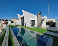 Venta - Villa - Torrevieja - Los Balcones