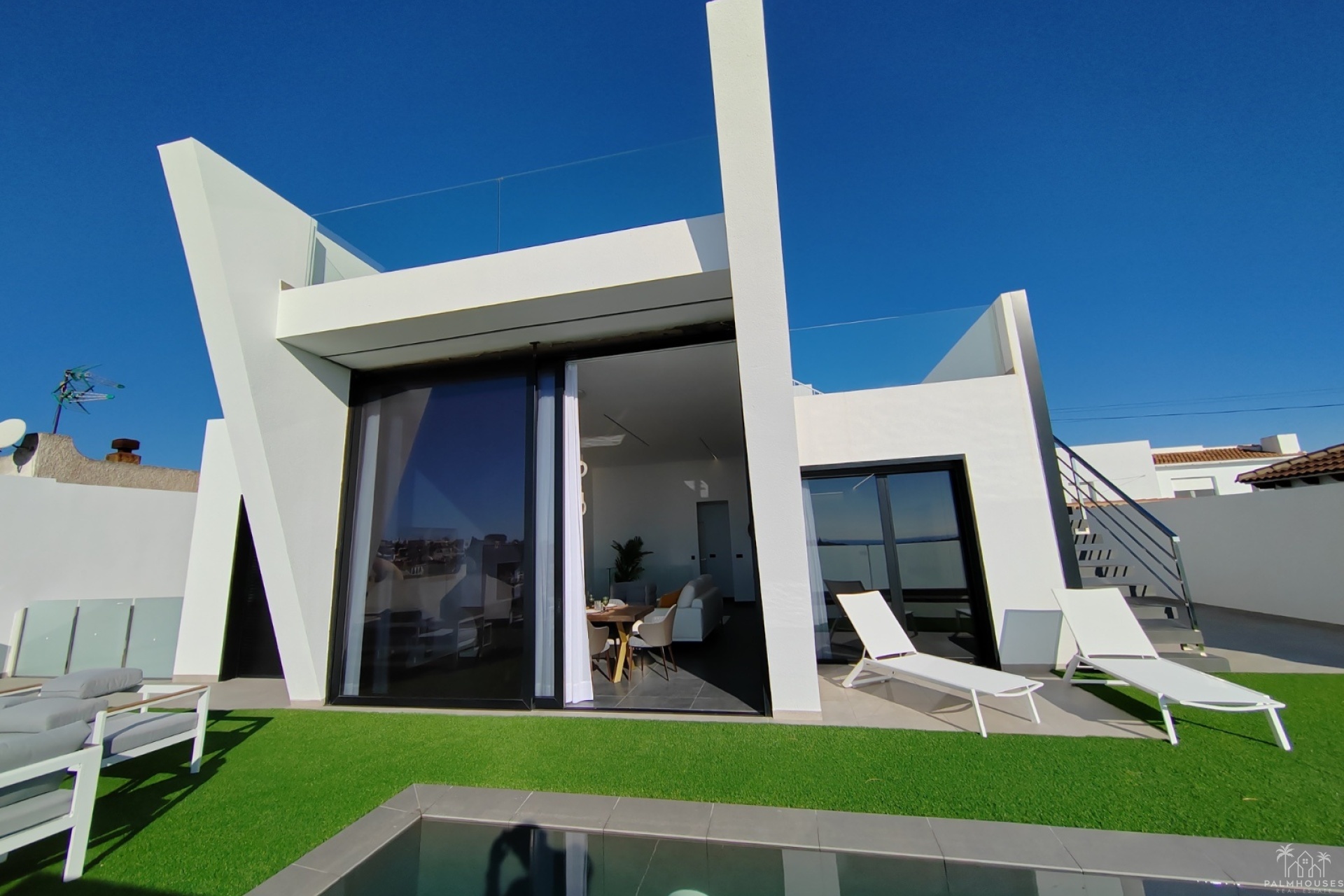 Venta - Villa - Torrevieja - Los Balcones