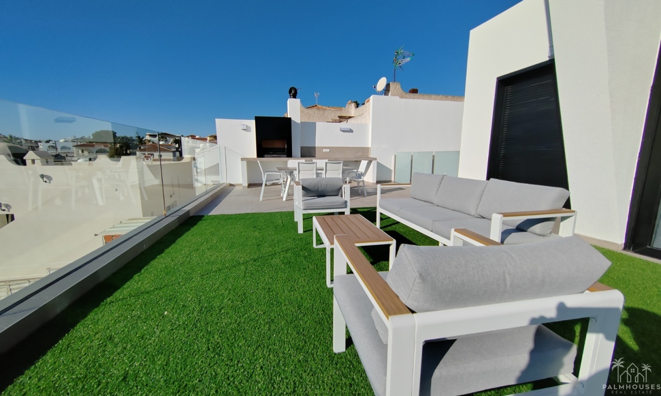 Venta - Villa - Torrevieja - Los Balcones