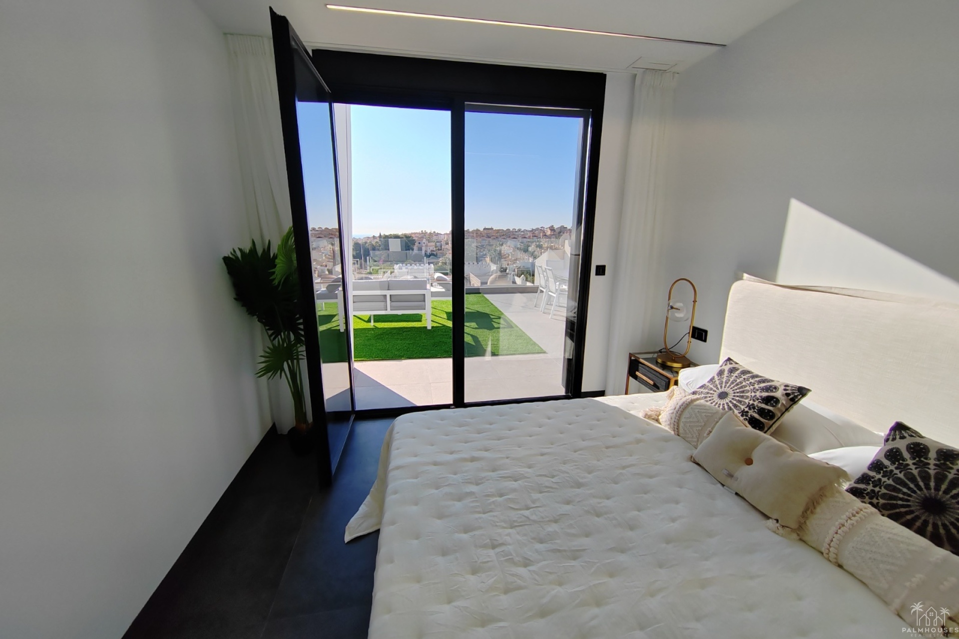 Venta - Villa - Torrevieja - Los Balcones