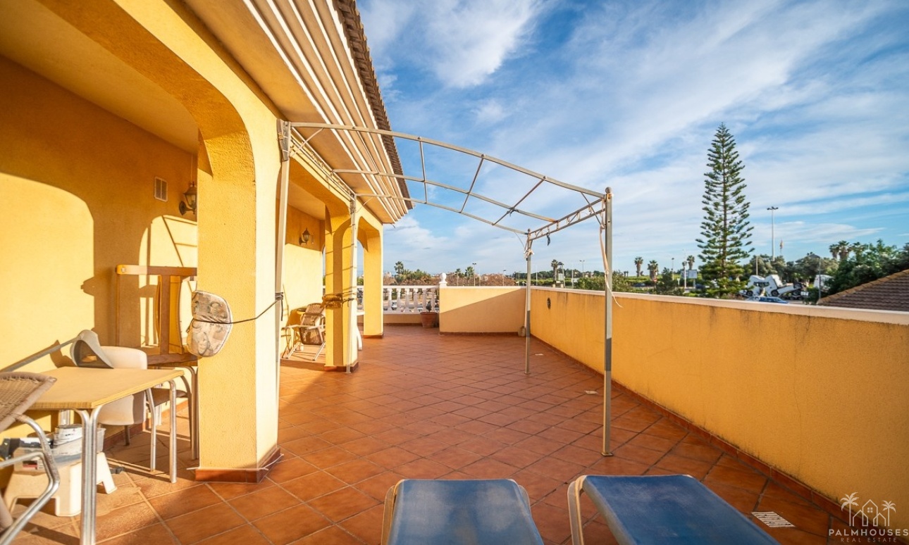 Venta - Villa - Torrevieja - Los Balcones