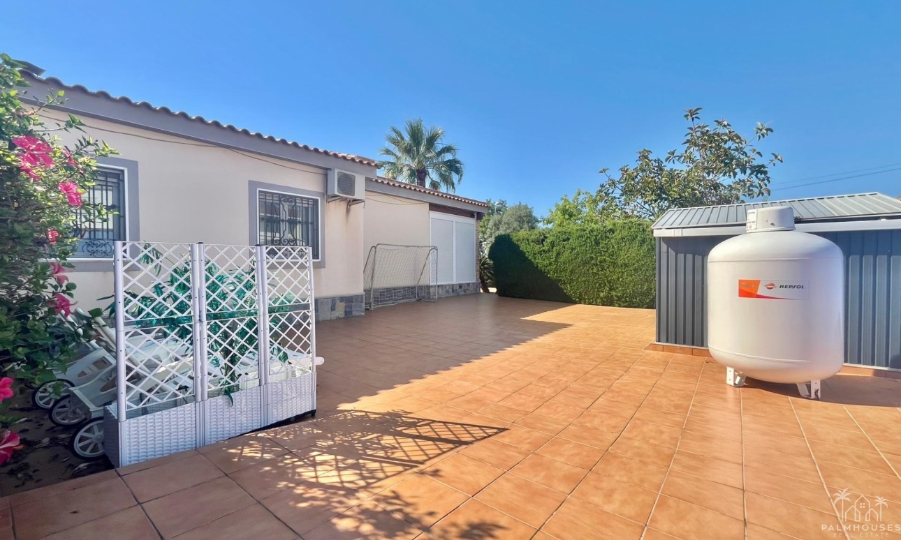 Venta - Villa - Torrevieja - Los Balcones