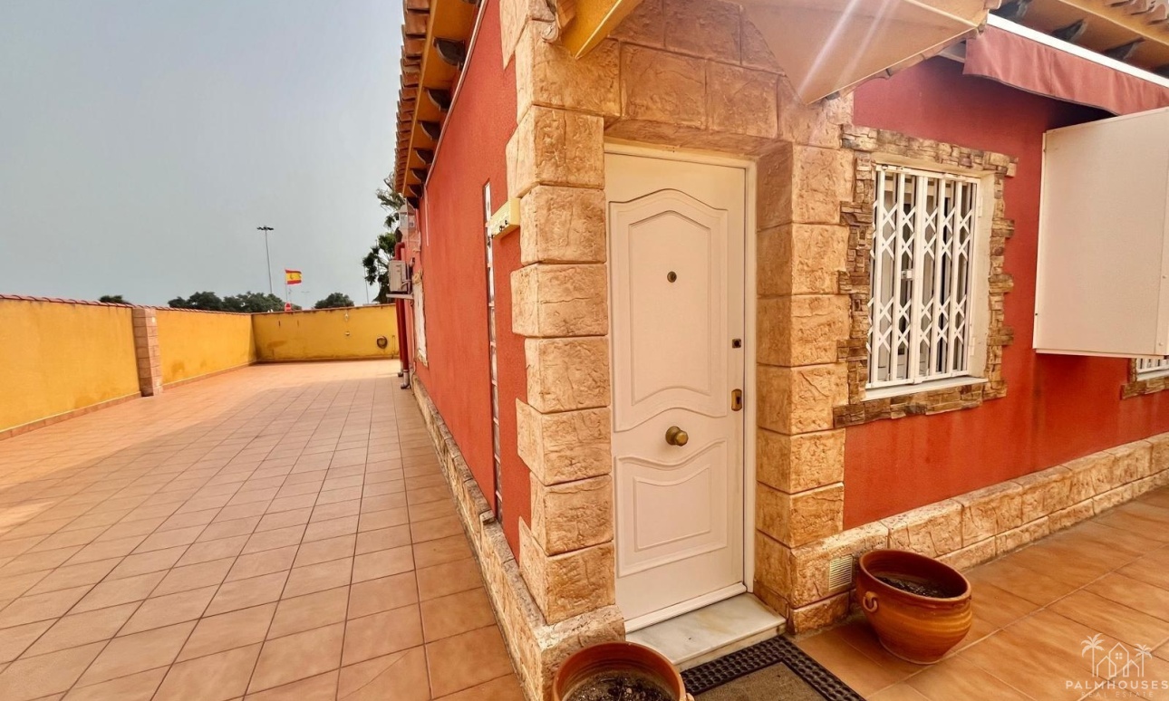 Venta - Villa - Torrevieja - Los Balcones