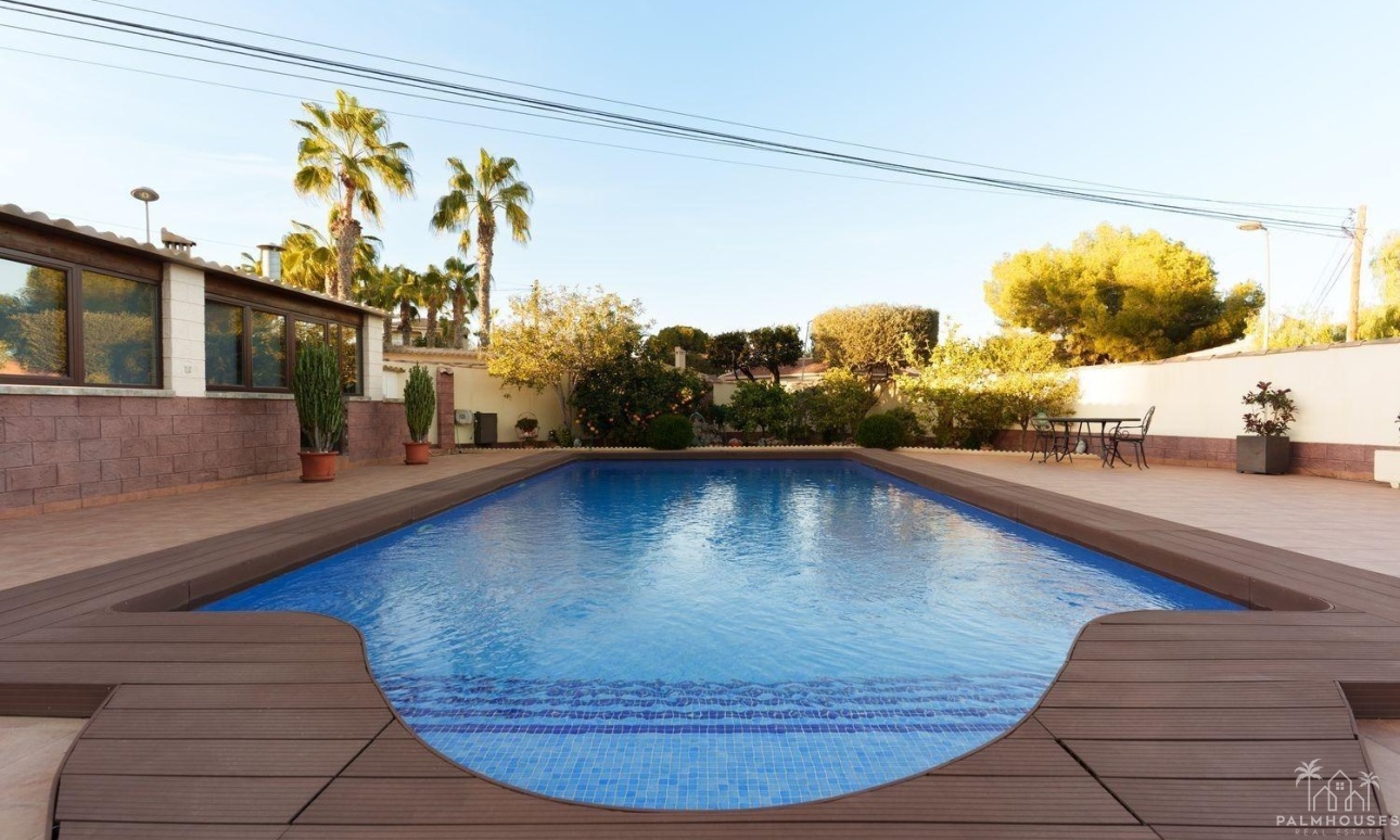 Venta - Villa - Torrevieja - Los Balcones