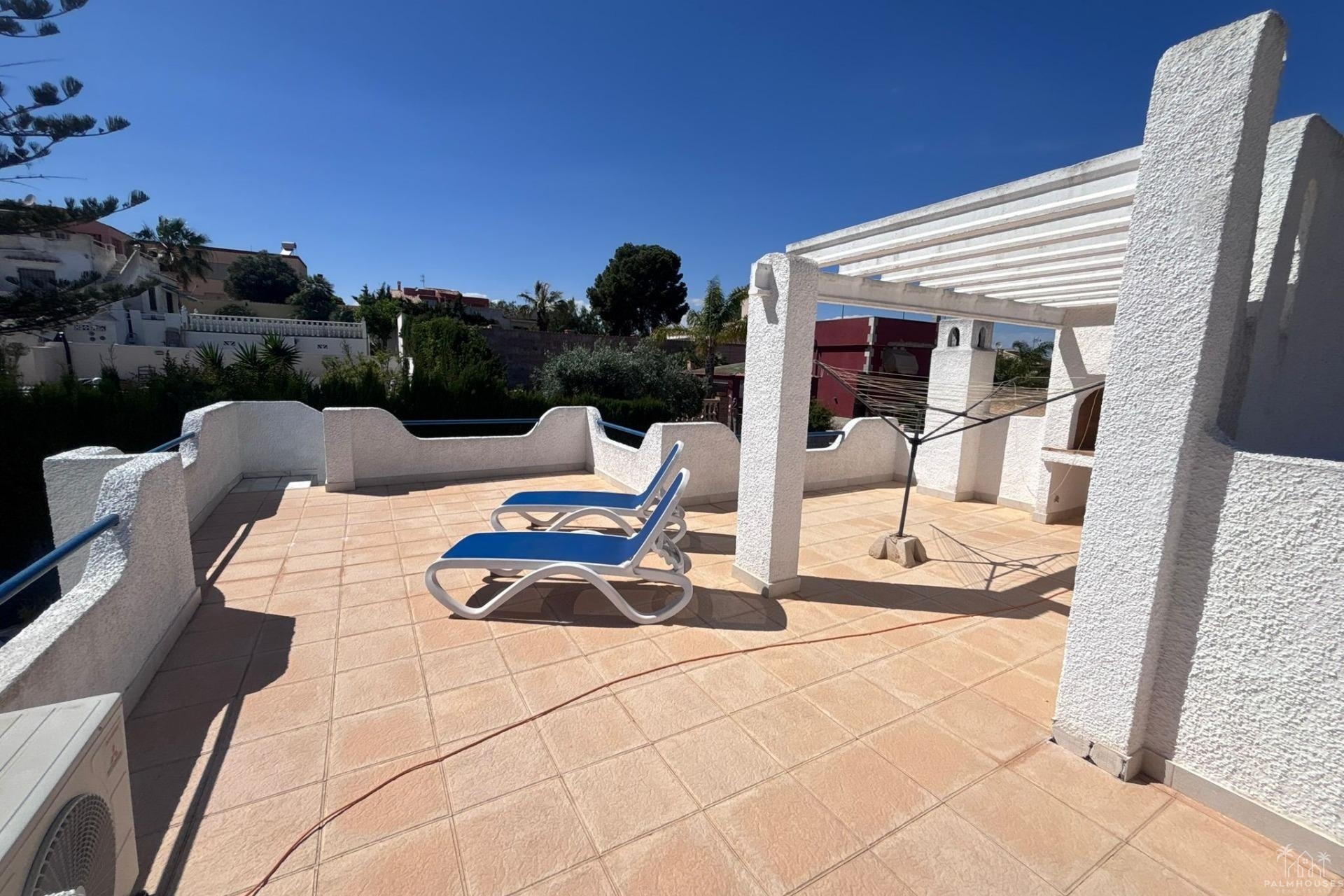 Venta - Villa - Torrevieja - Los Balcones