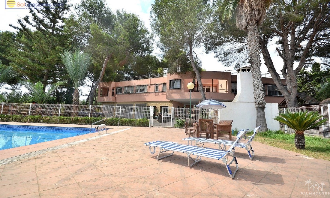 Venta - Villa - Torrevieja - Los Balcones