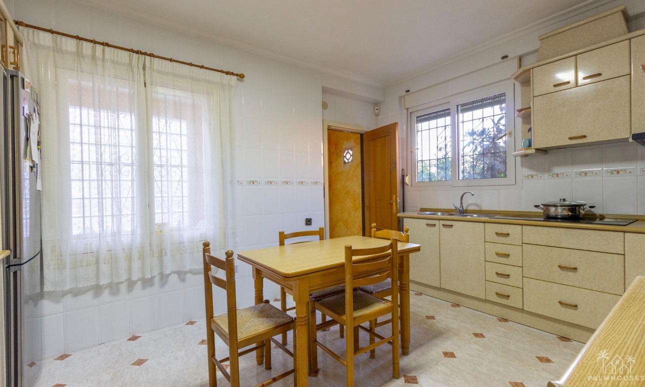 Venta - Villa - Torrevieja - Los Balcones