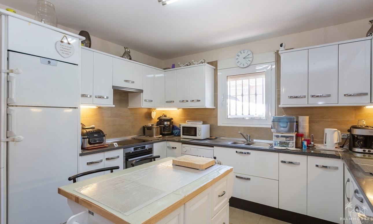 Venta - Villa - Torrevieja - Los Balcones