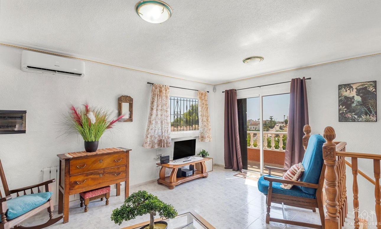 Venta - Villa - Torrevieja - Los Balcones