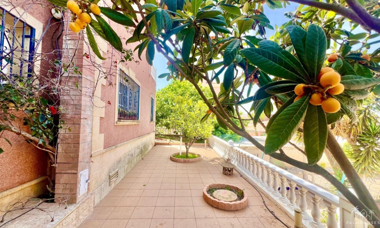 Venta - Villa - Torrevieja - Los Balcones