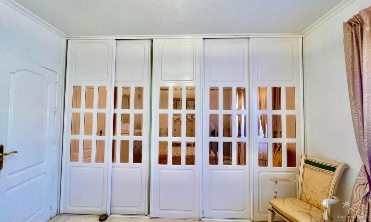 Venta - Villa - Torrevieja - Los Balcones