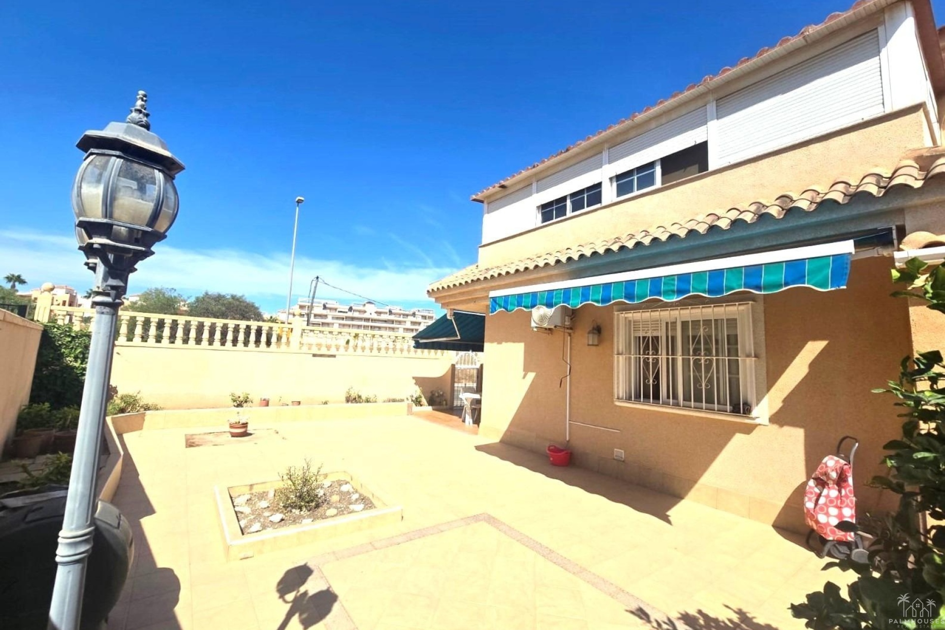 Venta - Villa - Torrevieja - Los Balcones
