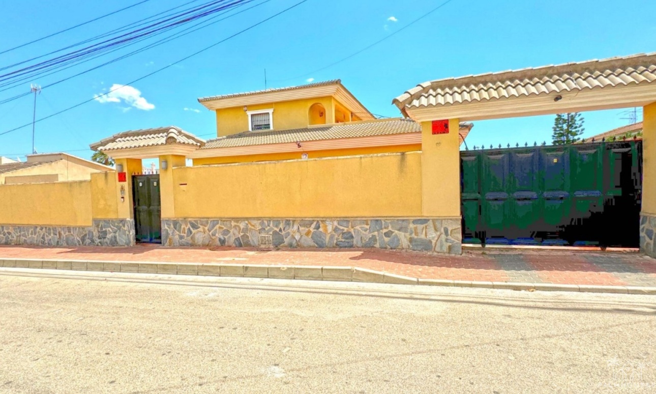Venta - Villa - Torrevieja - Los Balcones