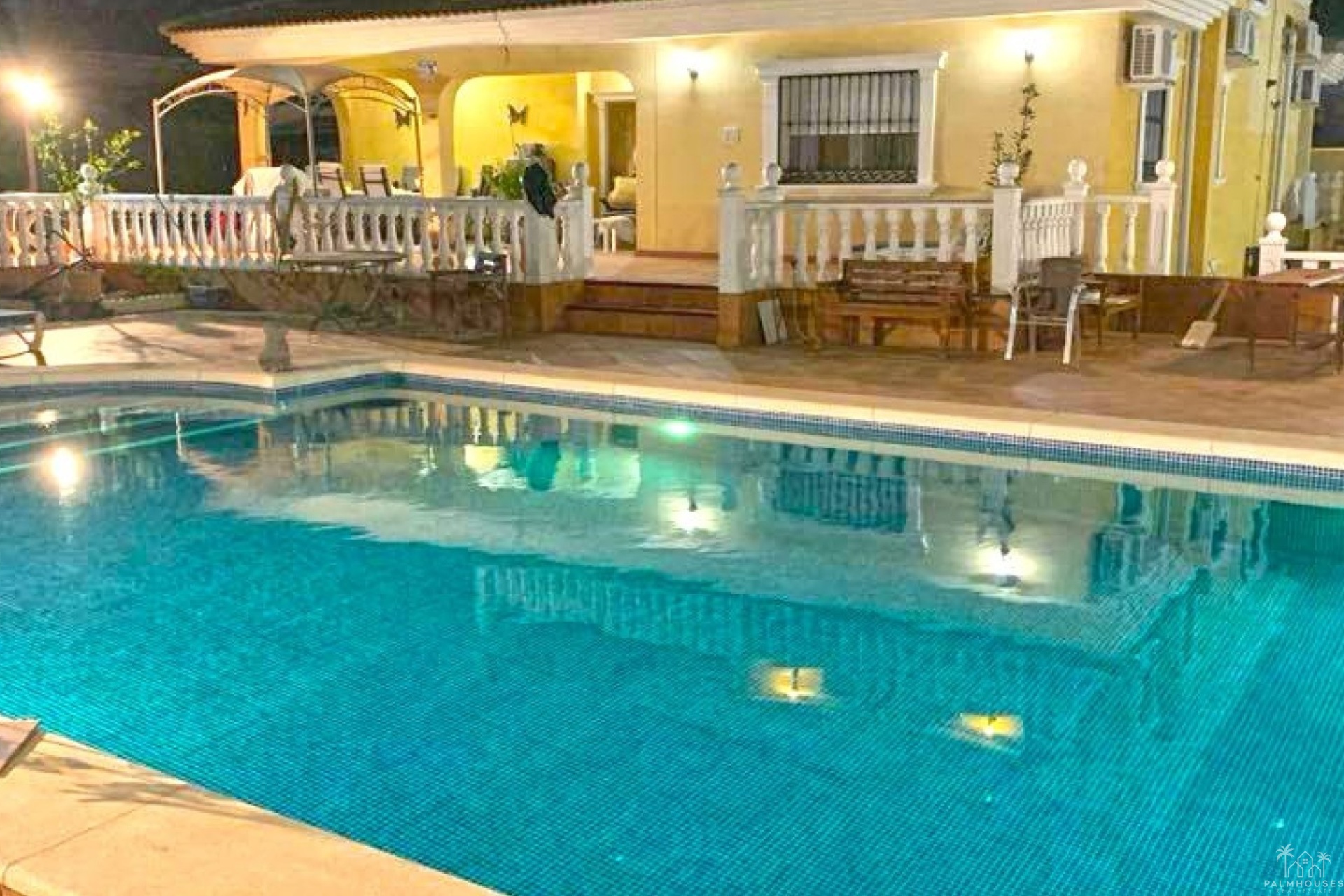 Venta - Villa - Torrevieja - Los Balcones