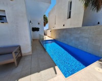 Venta - Villa - Torrevieja - Los Frutales