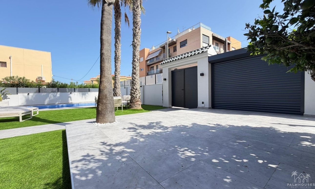 Venta - Villa - Torrevieja - Punta Prima