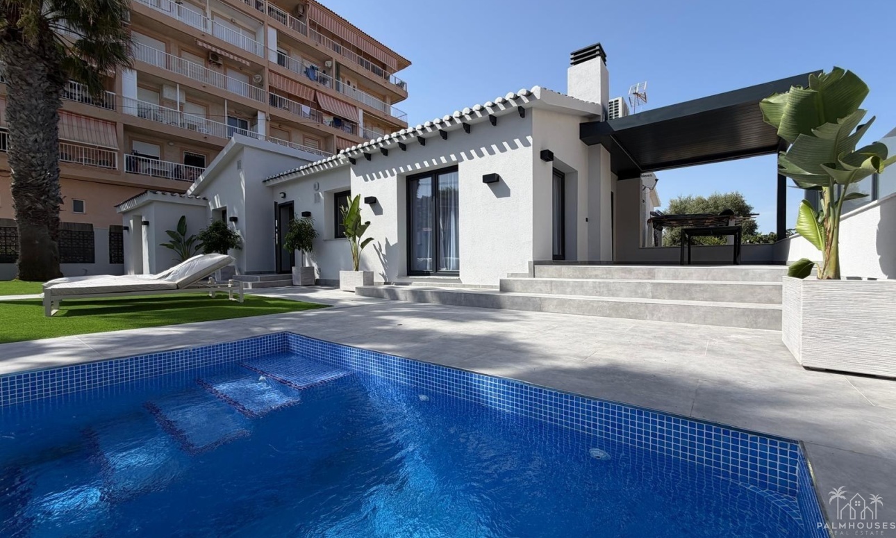 Venta - Villa - Torrevieja - Punta Prima