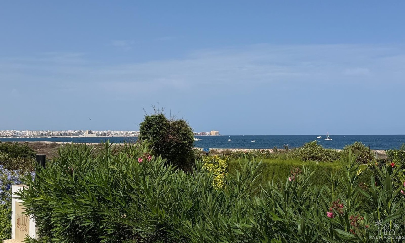 Venta - Villa - Torrevieja - Punta Prima