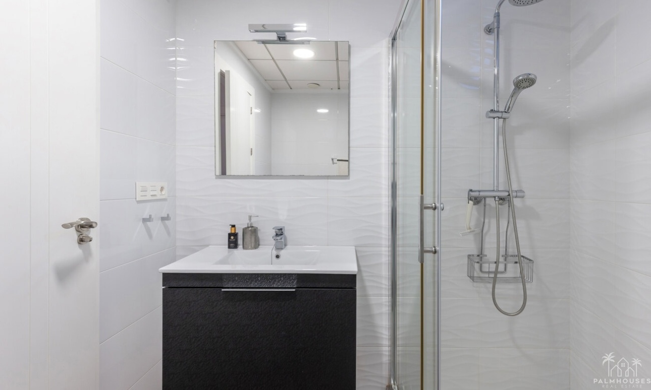 Venta - Villa - Torrevieja - Rosaleda
