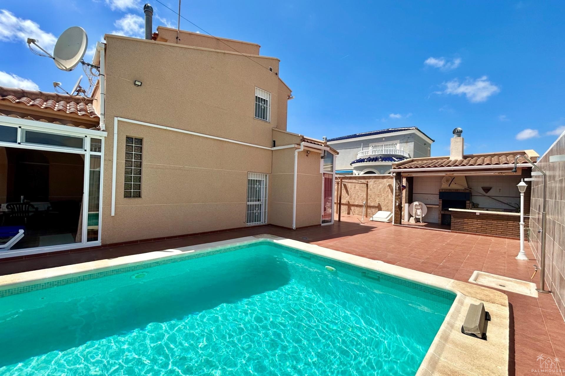 Venta - Villa - Torrevieja - San Luis