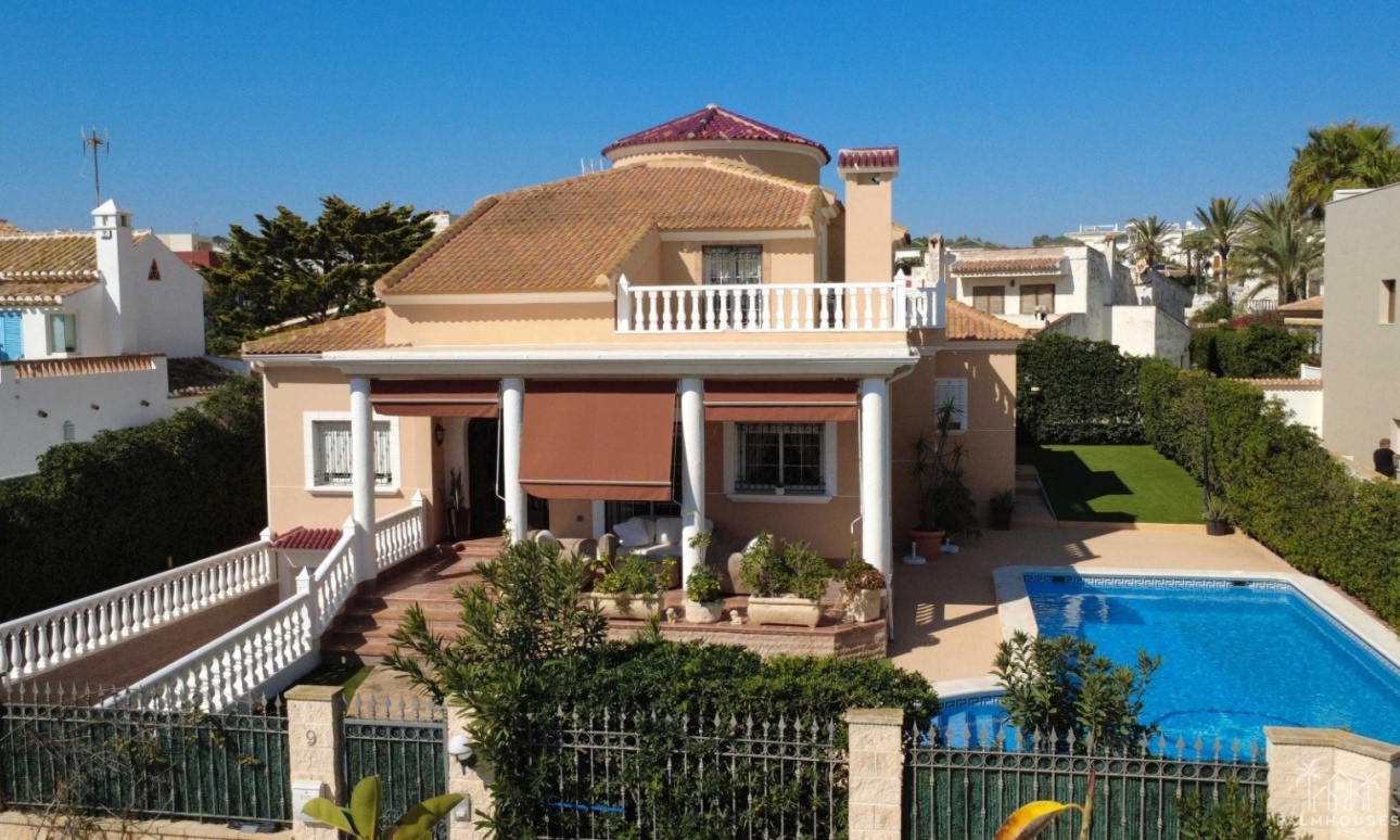 Venta - Villa - Torrevieja - Torrelamata - La Mata