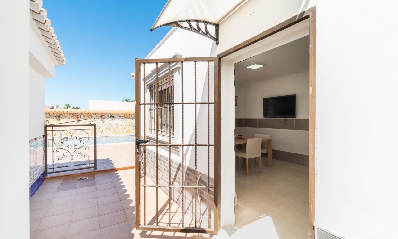 Venta - Villa - Torrevieja - Torreta - Florida