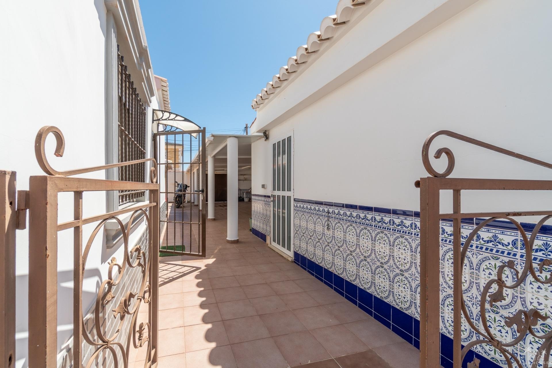 Venta - Villa - Torrevieja - Torreta - Florida