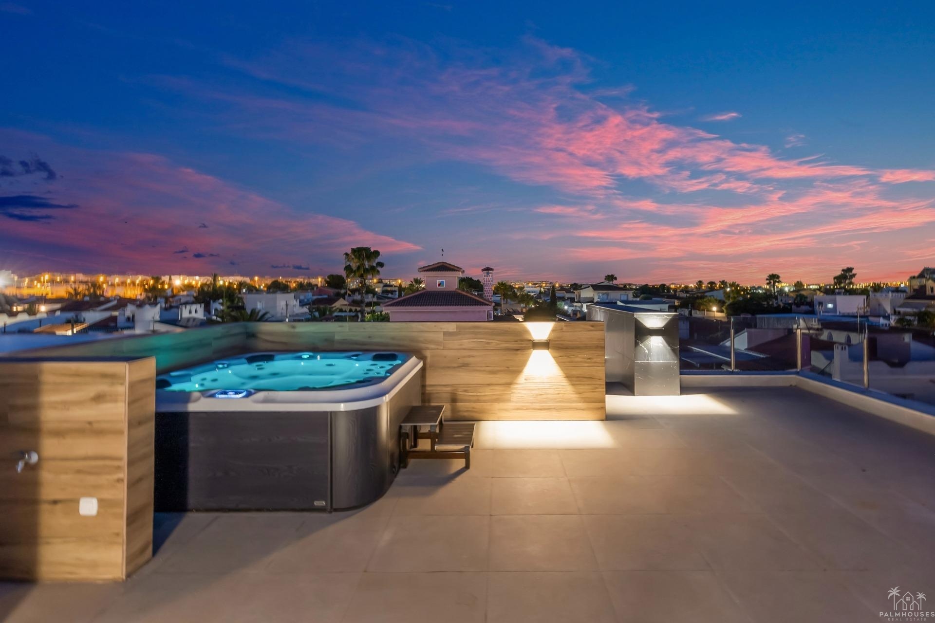 Venta - Villa - Torrevieja - Torreta Florida