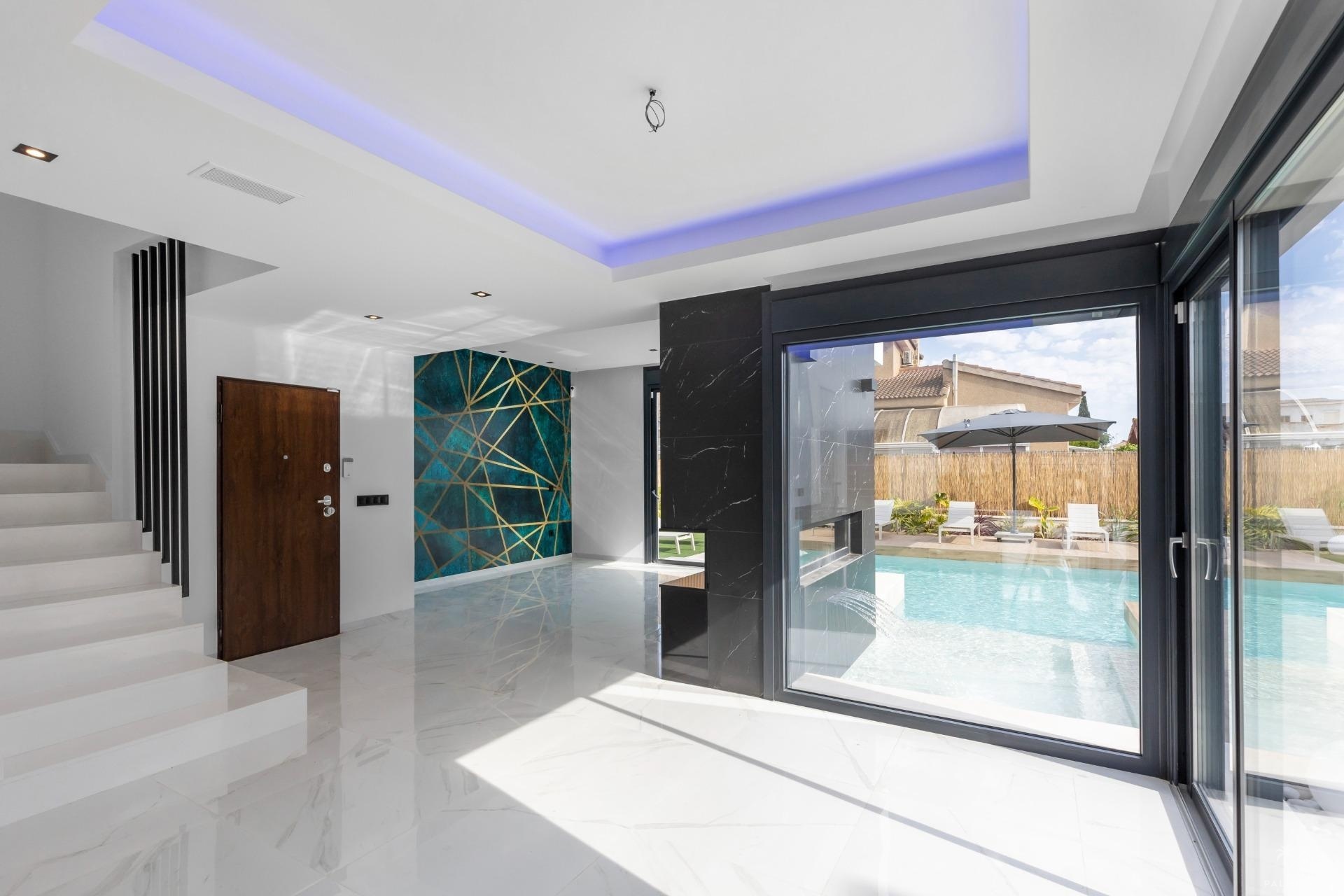Venta - Villa - Torrevieja - Torreta Florida