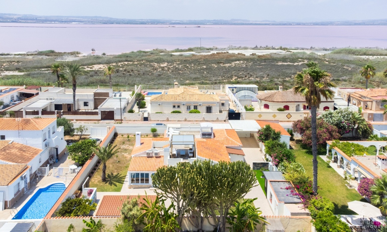Venta - Villa - Torrevieja - Torreta