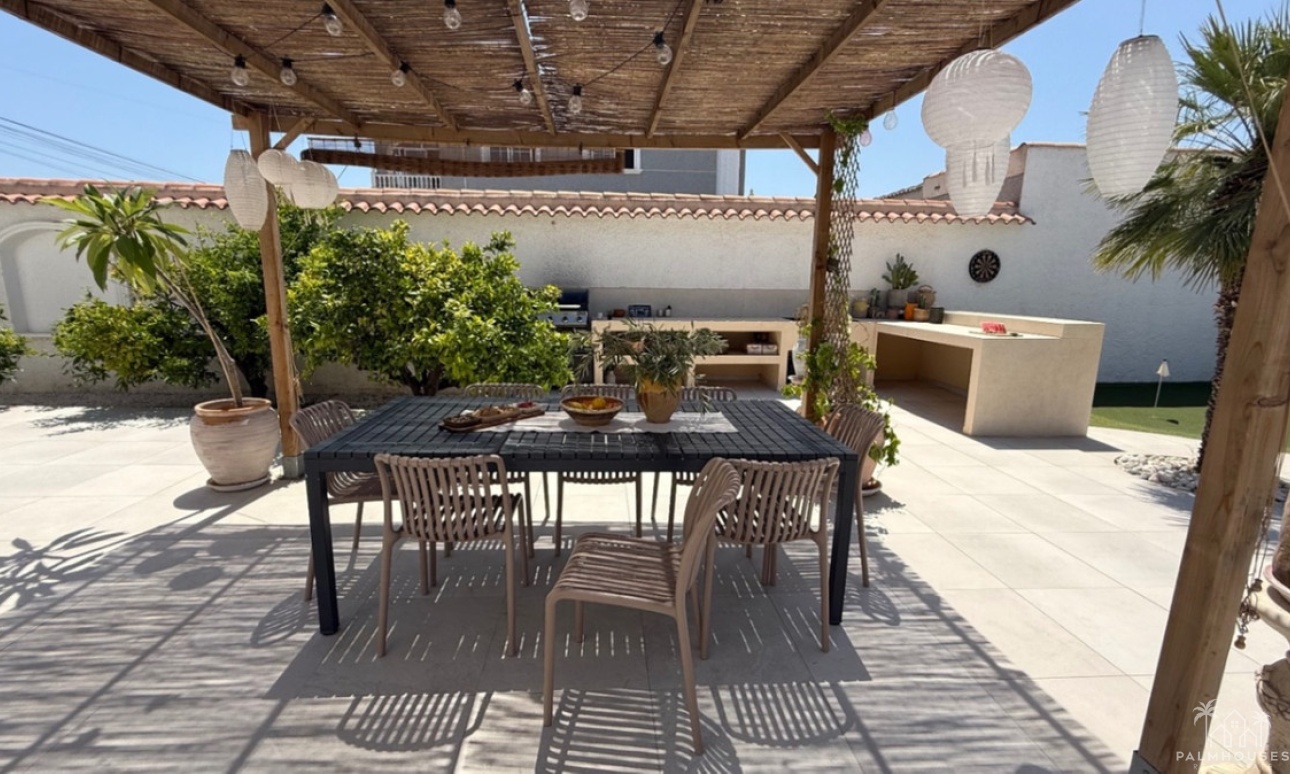 Venta - Villa - Torrevieja - Torrevieja Centro