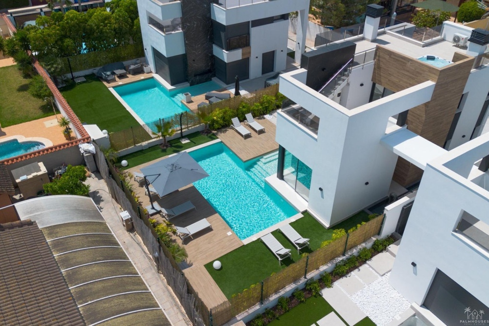 Venta - Villa - Torrevieja - Torrevieja Centro