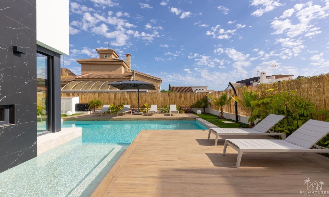 Venta - Villa - Torrevieja - Torrevieja Centro