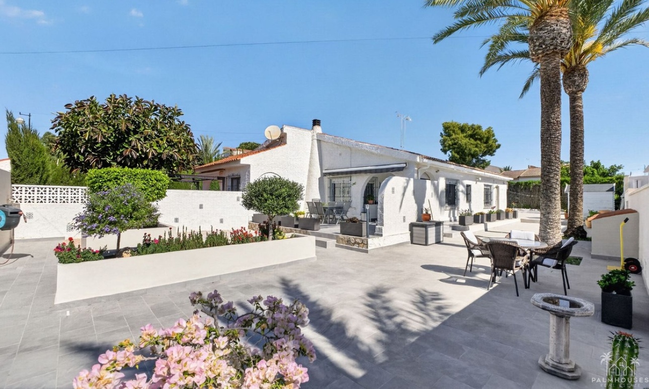 Venta - Villa - Torrevieja - Torrevieja Centro