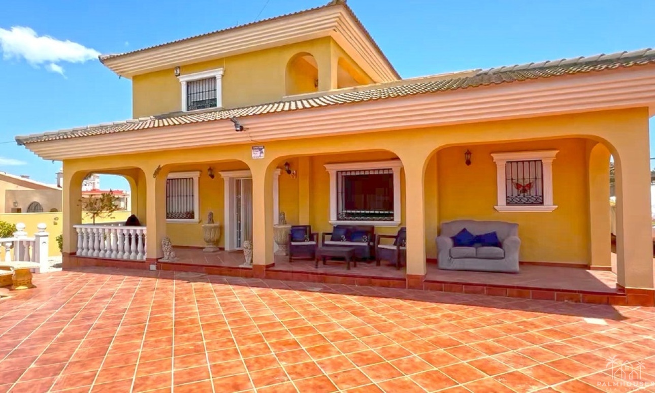 Venta - Villa - Torrevieja - Torrevieja Centro