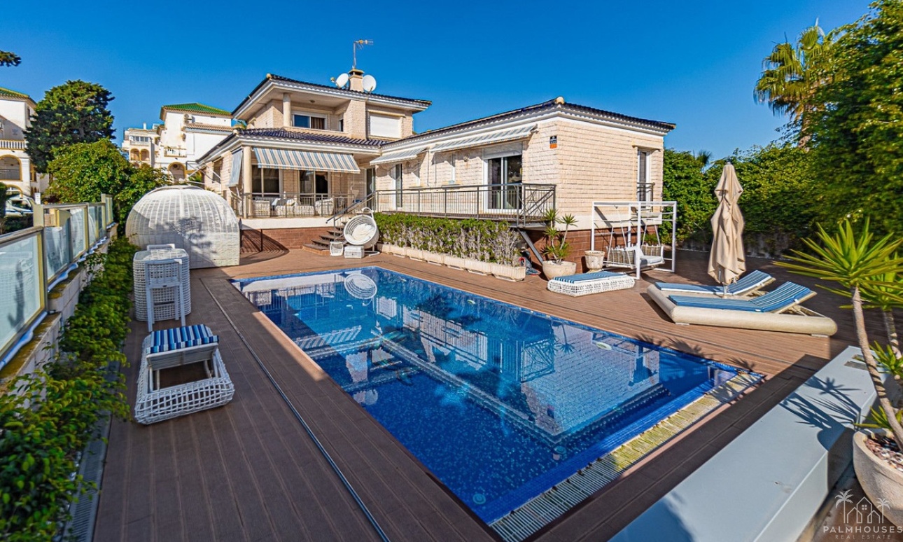 Venta - Villa - Torrevieja - Torrevieja Centro