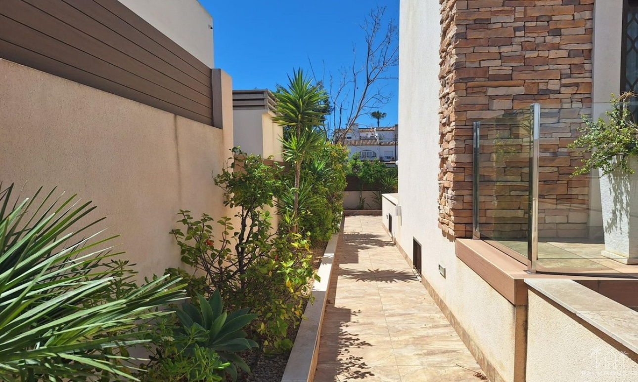 Venta - Villa - Torrevieja - Torrevieja Centro