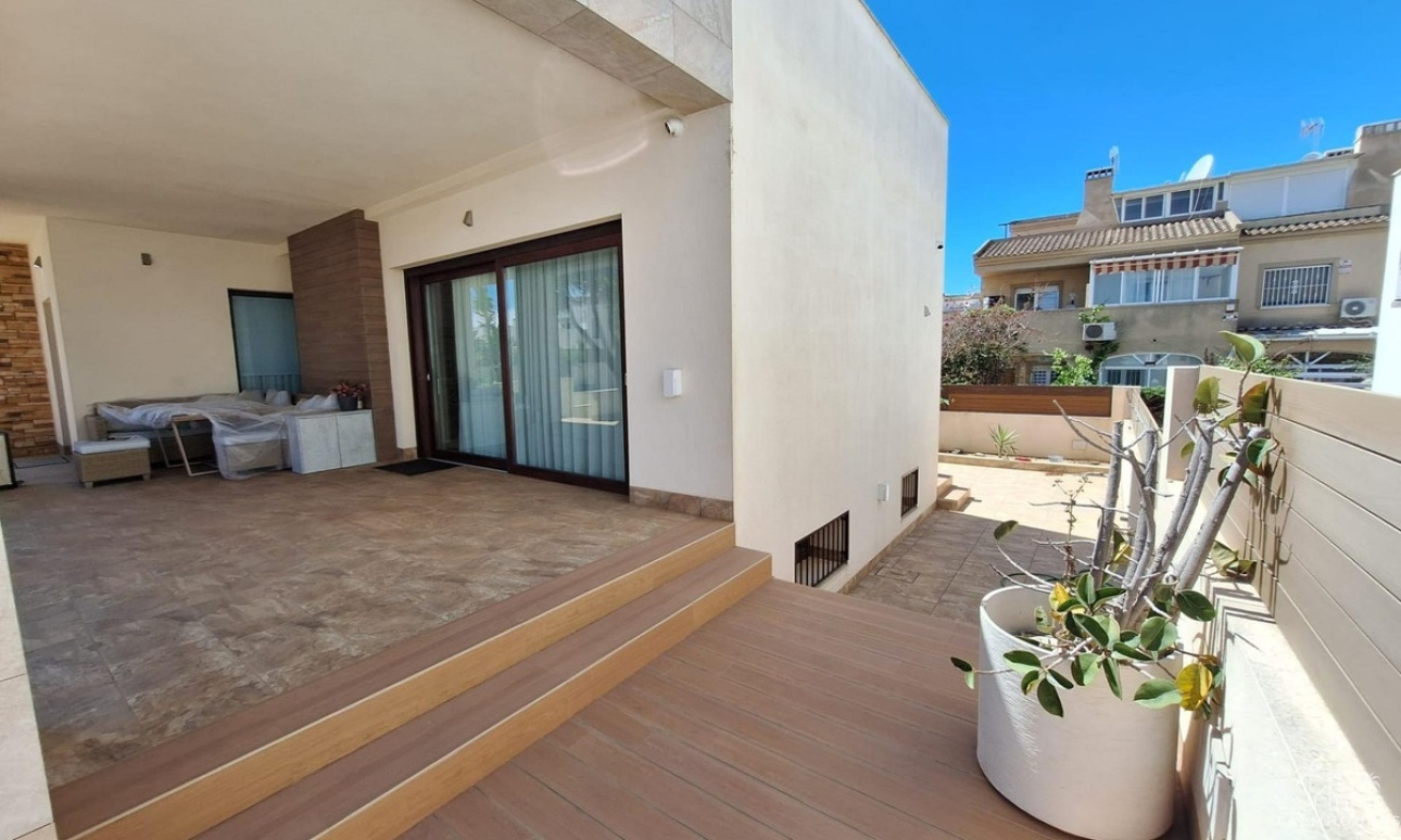 Venta - Villa - Torrevieja - Torrevieja Centro