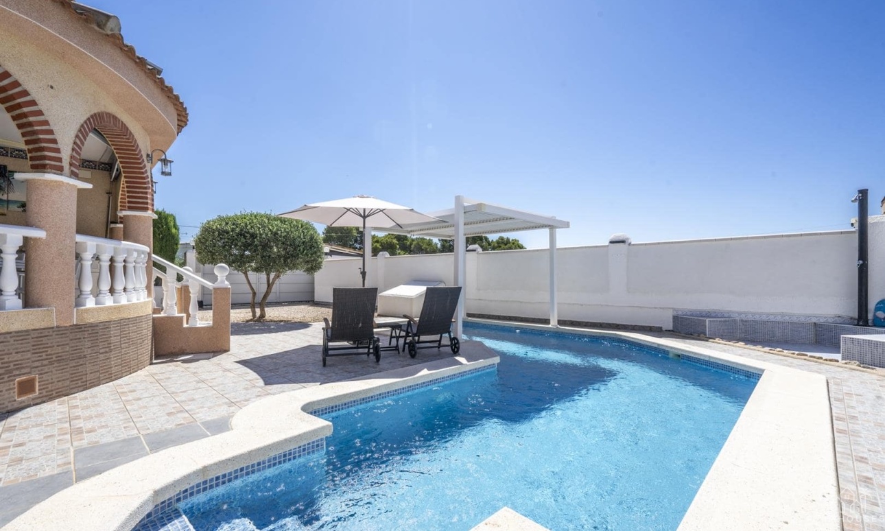 Venta - Villa - Valle Del Sol - Inland