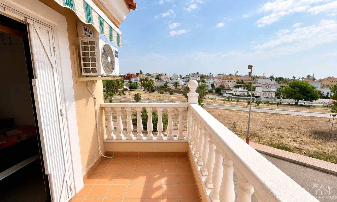 Venta - Villa - Villamartin - Costa Blanca