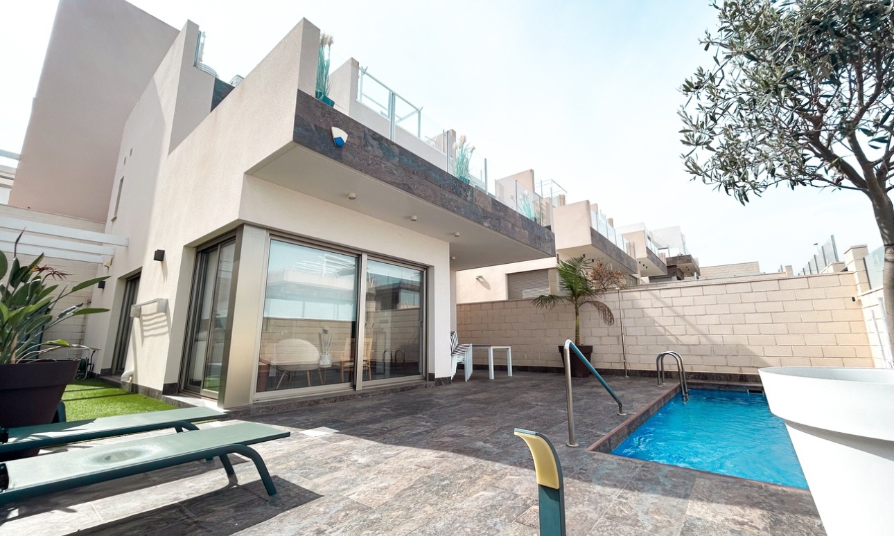 Venta - Villa - Villamartin - Costa Blanca